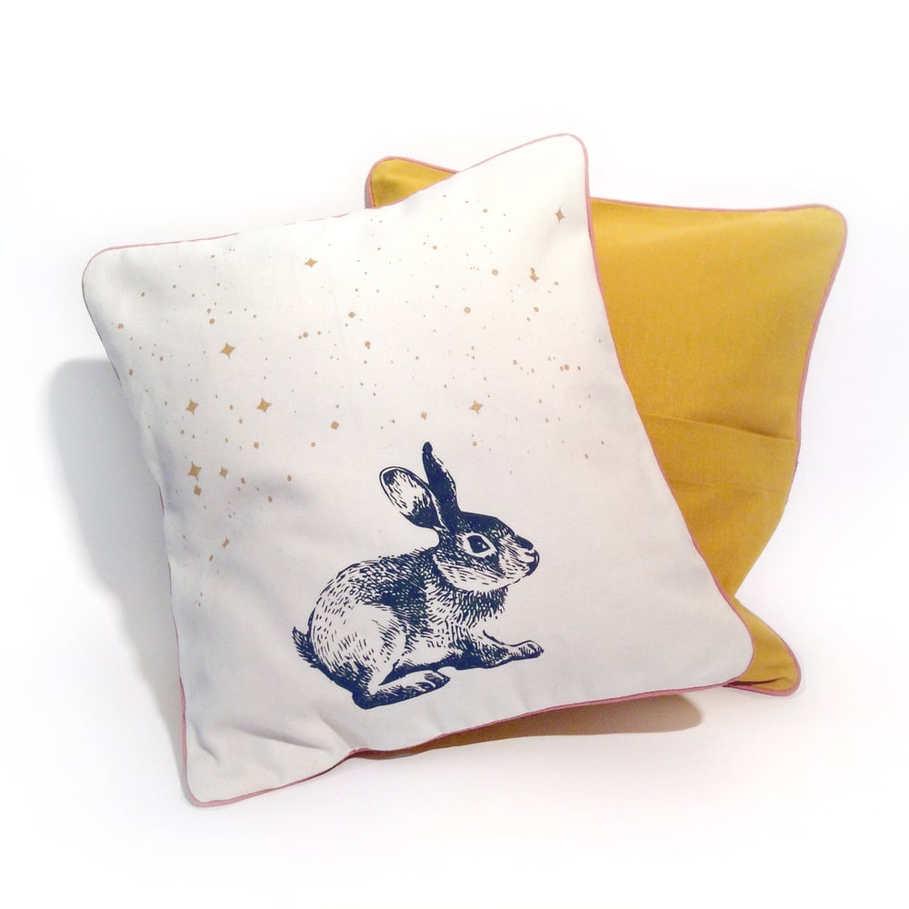 Image of Housse de coussin - Rabbit in the stars