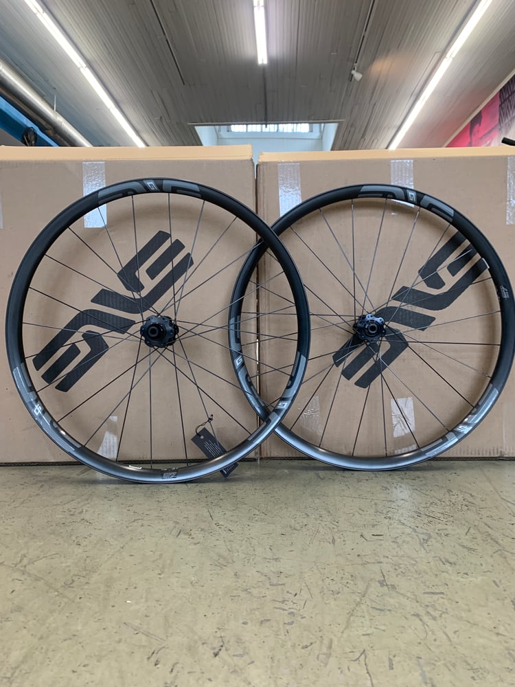 enve g27 650b wheelset