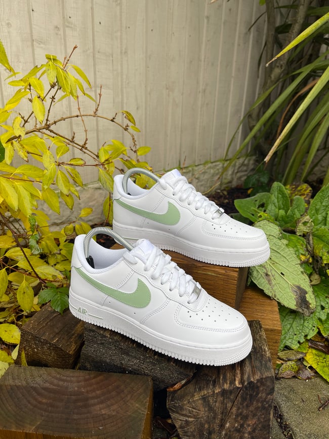 Nike air shop force green tick