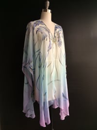 Image 5 of Belle Epoque Cape