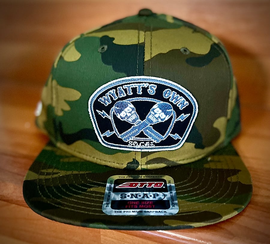 Image of KEYS (CAMO 6 PANEL SNAP)