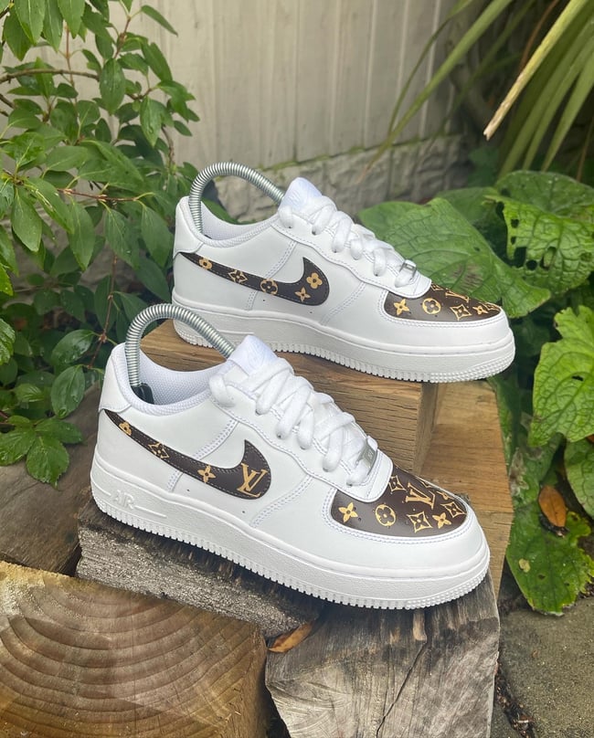 Nike AF1 - Hand Painted OG LV 
