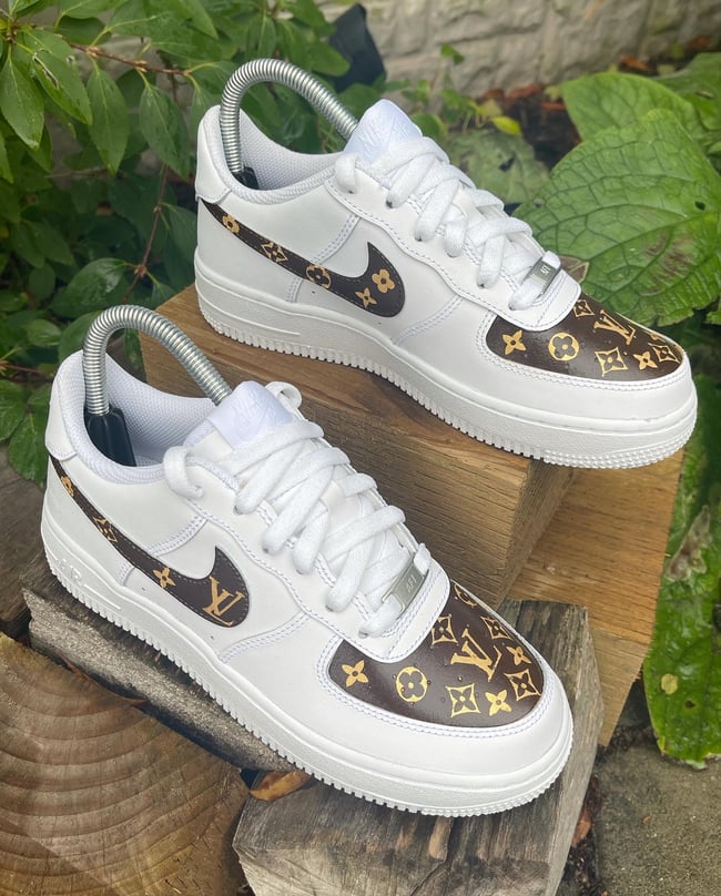 Nike AF1 - Hand Painted OG LV 