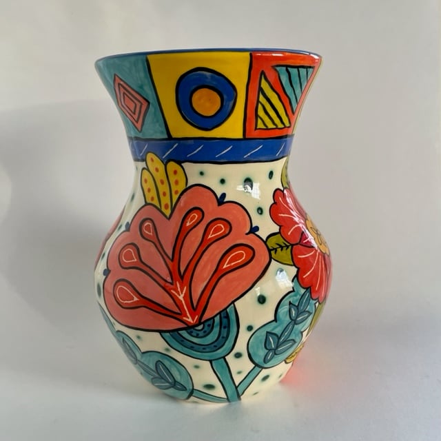 Image of 130 Very Large Vase with Flowers and Geometric Border