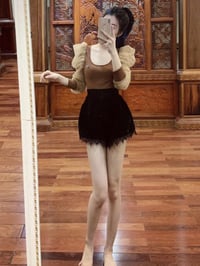 Women's puff sleeve shirt