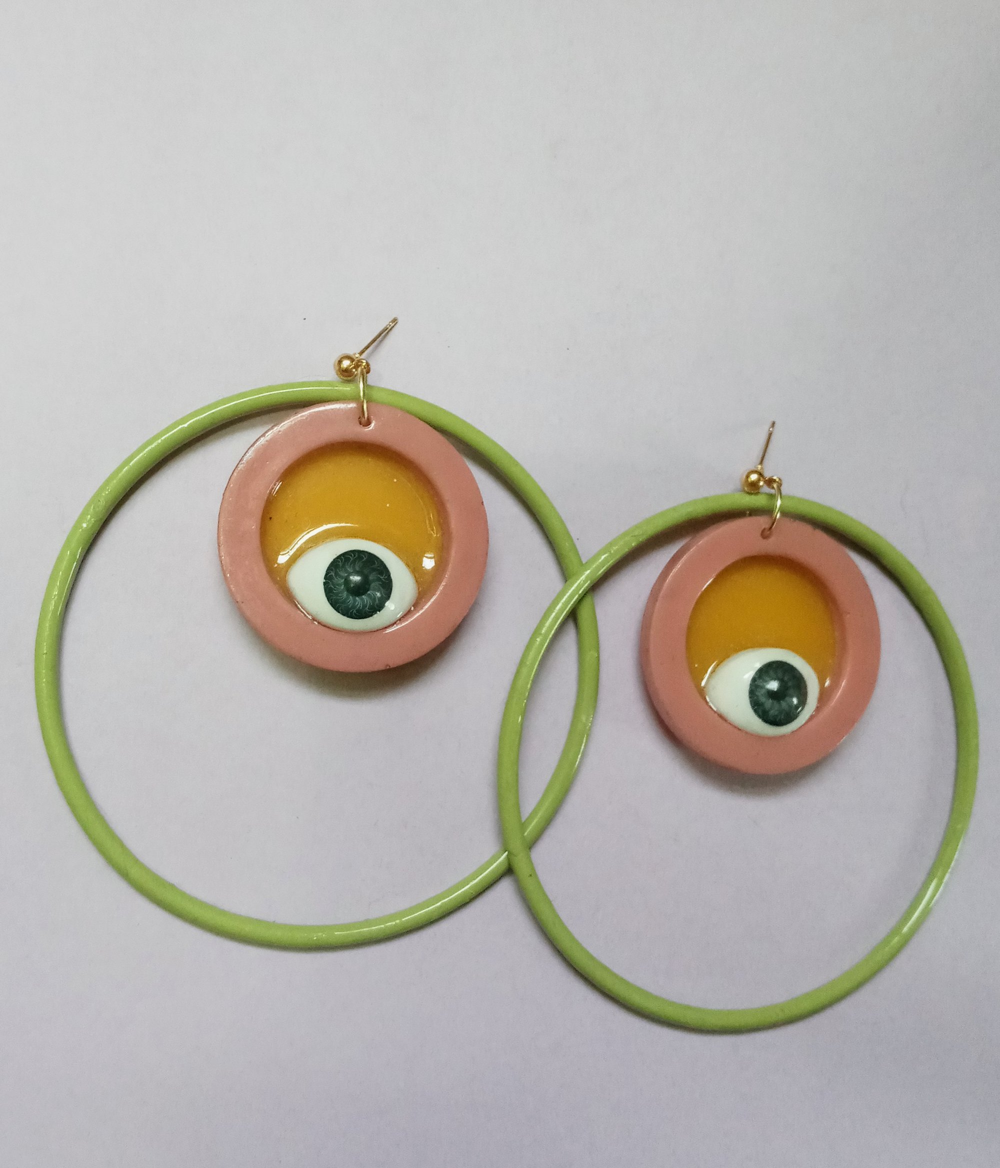 Image of dazey peeps earrings
