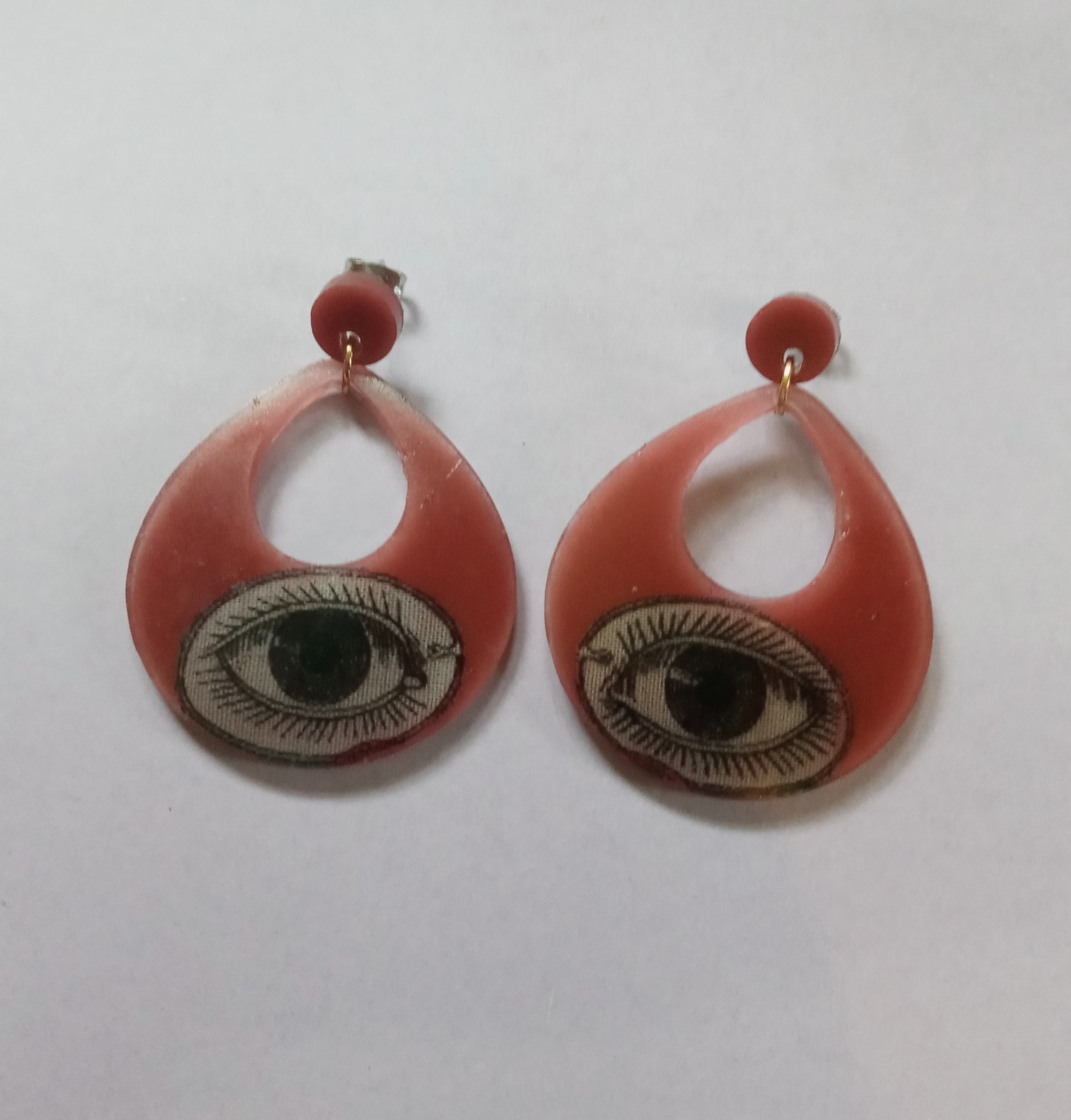 Image of stella eyes earrings