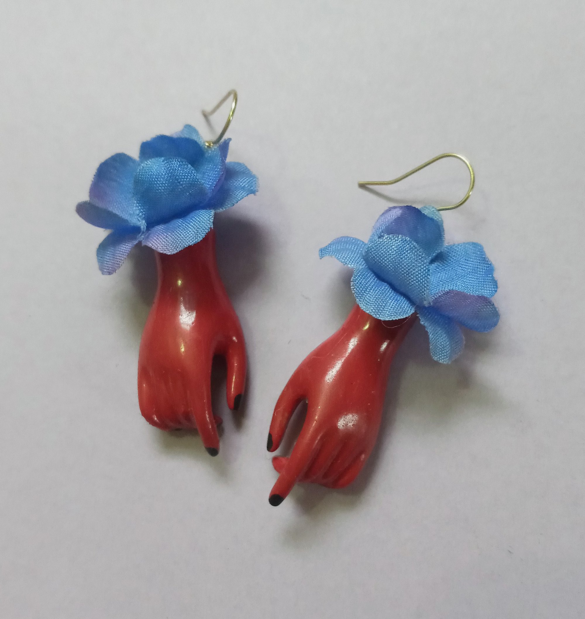 Image of petite heavenly hands earrings