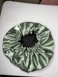 Image 4 of Reversible Bonnet