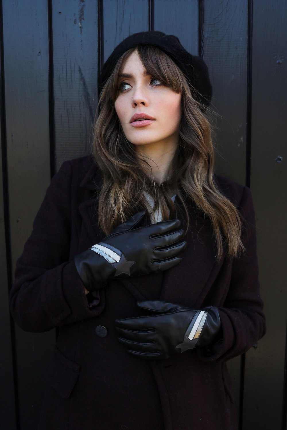 Black Shooting Star Leather Gloves