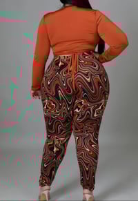Image 1 of Plus 2pc Set