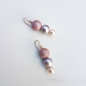 Pink Fresh Water & Tahitian Pearl Earrings 
