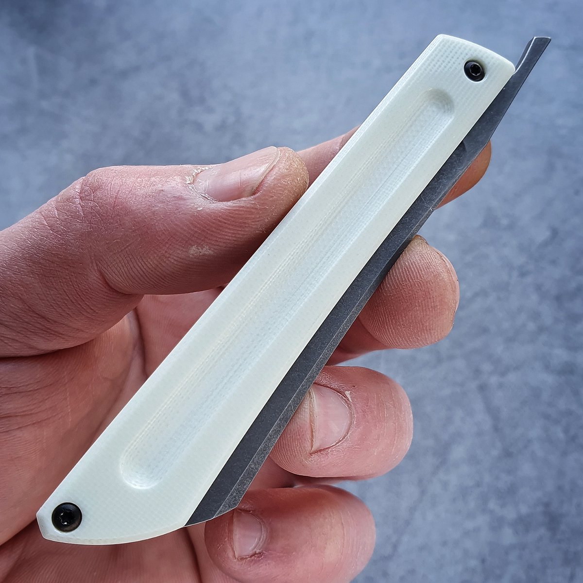 Image of Karbo white G10