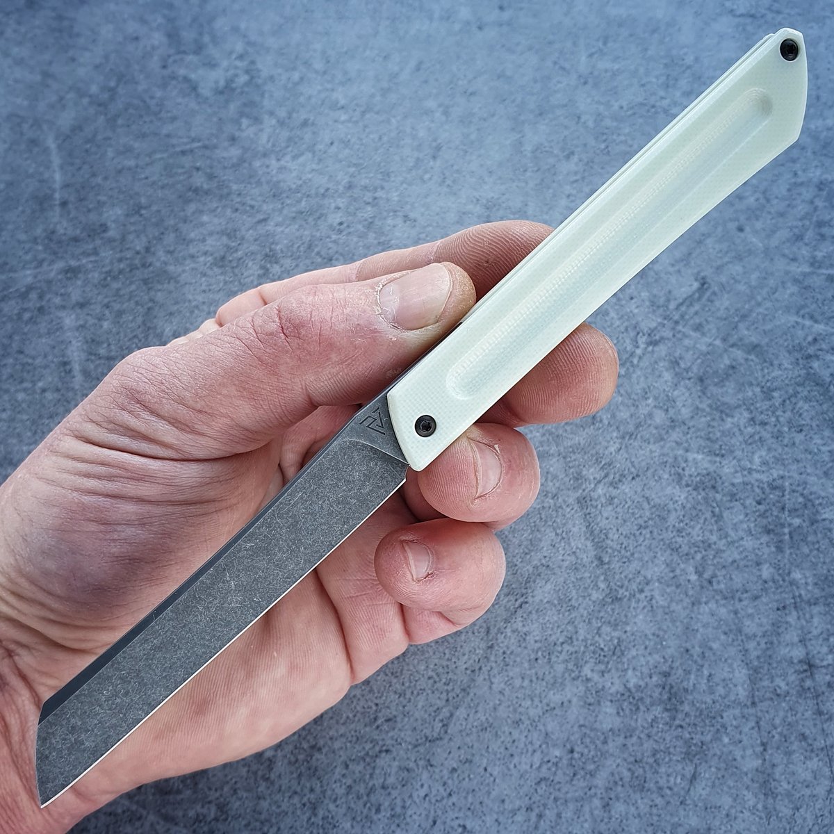 Image of Karbo white G10