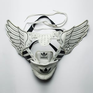 Image of SNEAKER WING MASK / JS AD / WHITE BLACK