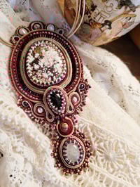 Image 2 of Collier brodé WILD WILD HORSE