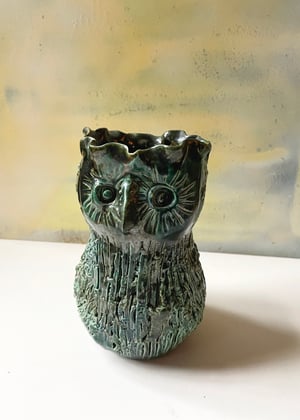 Image of Ceramic Green Owl Vase