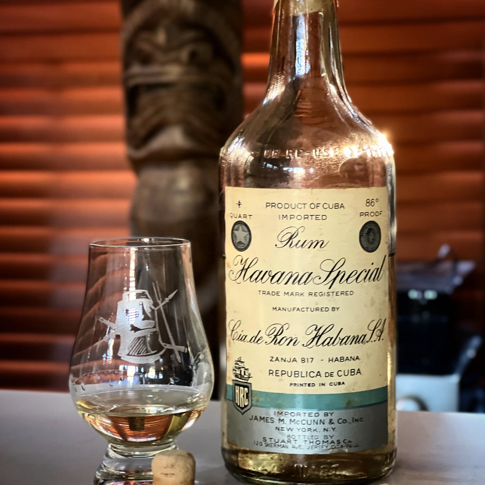 Image of "Lukecairn" Glencairn Glass