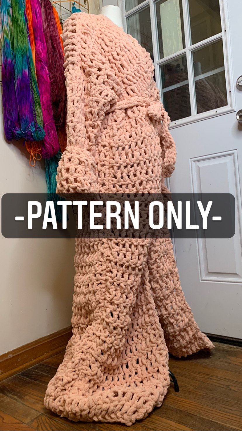 Image of Oversized floor length plush robe Pattern