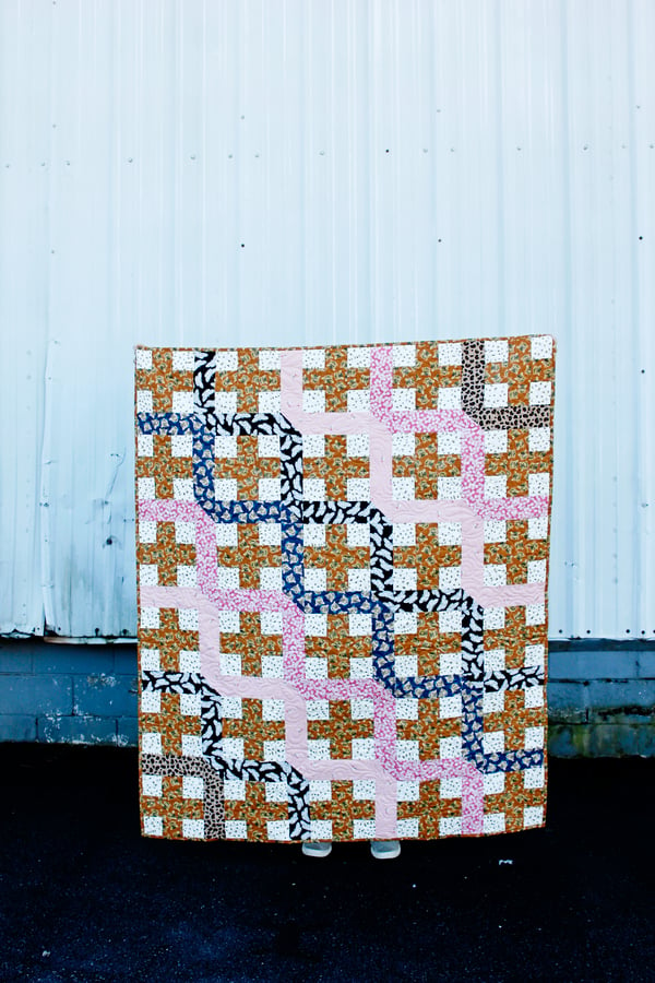 Image of PLAID RIBBON QUILT PDF pattern