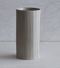 corrugated vase no07