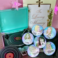 Image 5 of Stone Fox Of The Afterlife Planchette Pin / Strange Magic Talking Board Button Set