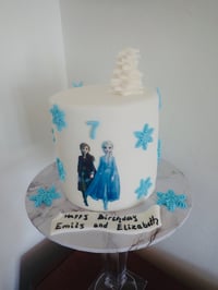 Elsa and Anna Frozen themed cake