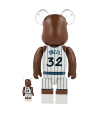 Image 4 of SHAQUILLE O'NEAL 400% + 100% Be@rbrick 