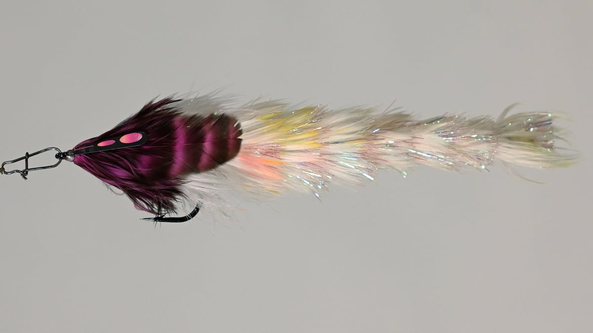 Chocklett's Feather Changer Fly - Small - Single Hook Bubblegum Pink / 3.5