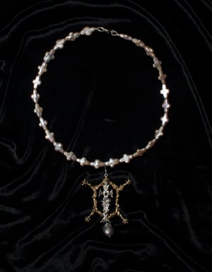 Underworld Pearl Choker