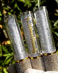 Image 4 of Glamour