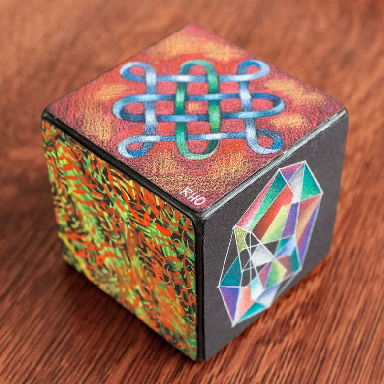 Image of Auspicious (Cube)