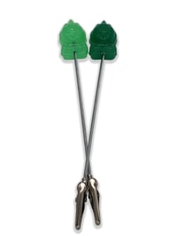 Image 2 of Alien Roach Clips