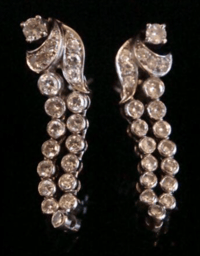 Image 1 of ART DECO 1920 18CT WHITE GOLD PLATINUM ARTICULATED DROP DIAMOND EARRINGS 1.80ct 