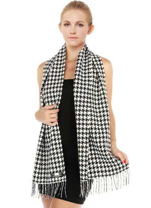 Image of Houndstooth Scarf 