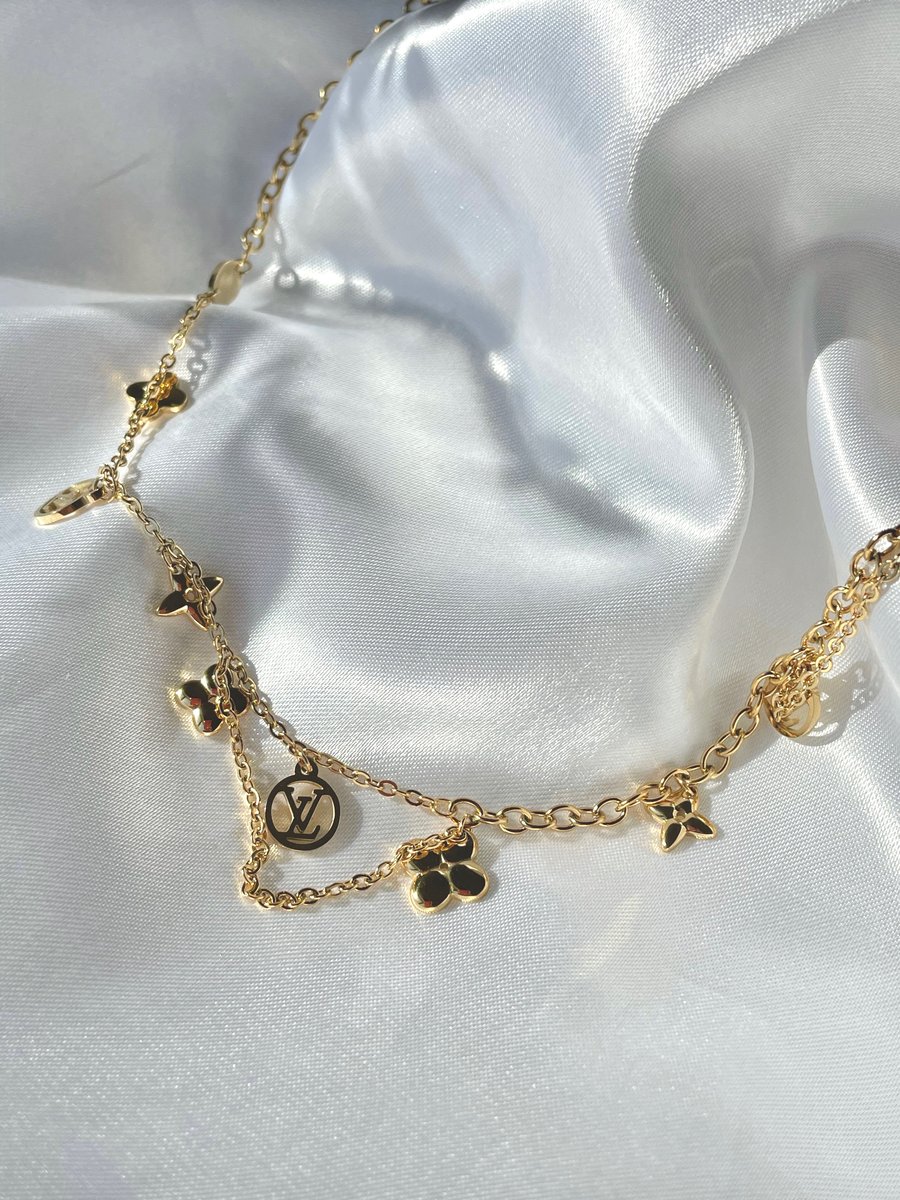 Louis Vuitton Blooming Supple Necklace, Gold