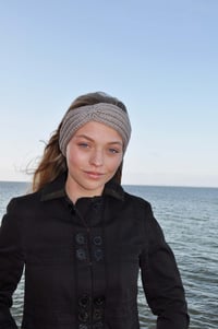 Image 2 of Geisli headband - english