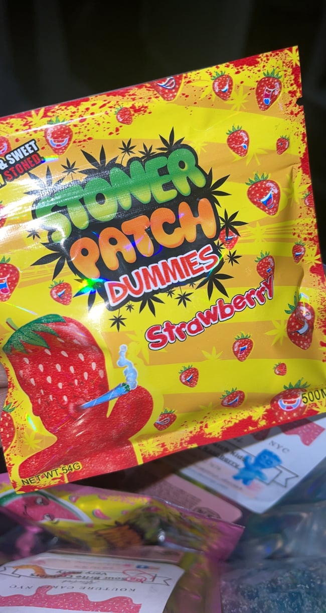 Sour Patch Strawberry Kids