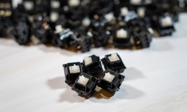 Durock Pom Linear V2 (70/90 switches)