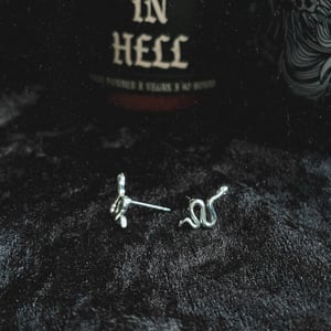 Image of Serpent stud earrings (sterling silver)