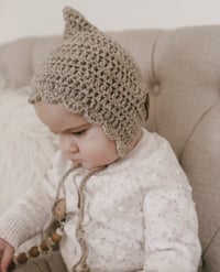 Kalli Bonnet (Pixie Style)