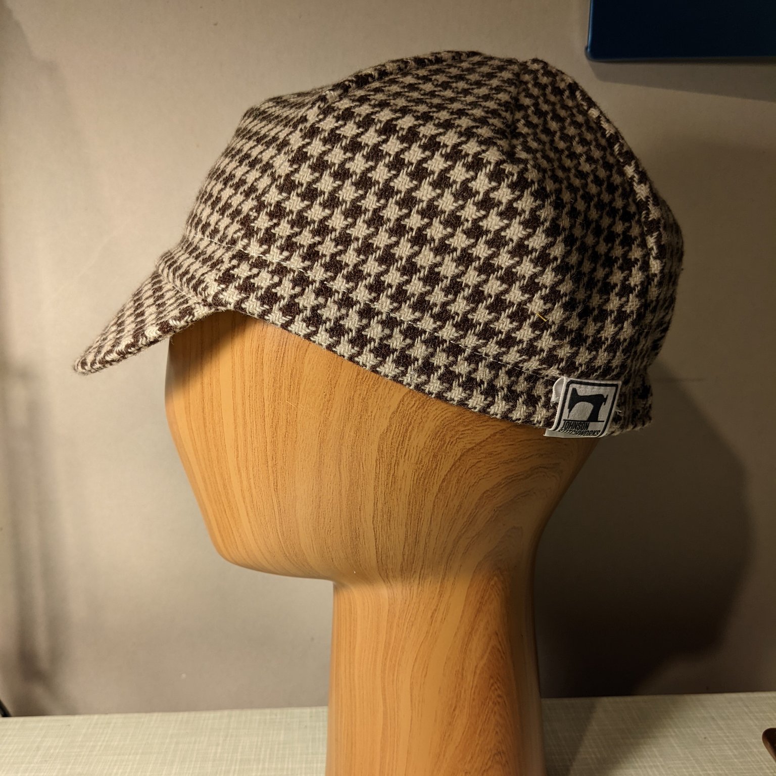 wool-cycling-cap-dark-brown-houndstooth-johnson-stitchworks