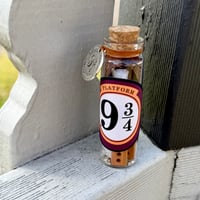 Image 1 of HP Platform 9 3/4 - Message in a Bottle