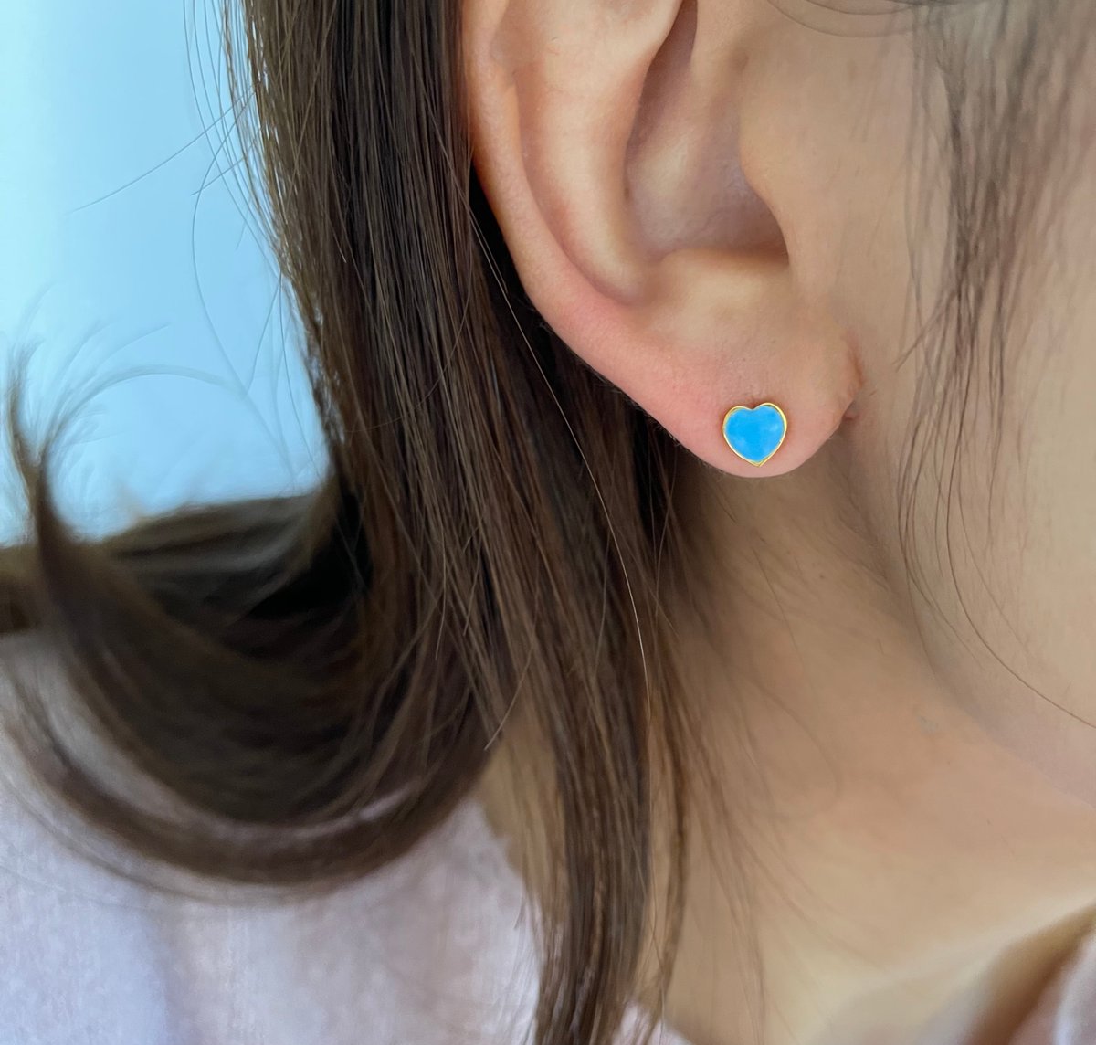 Image of Sweet blue heart earring