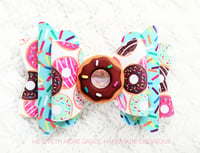 Sprinkled with Kindness Mint Donut Bow