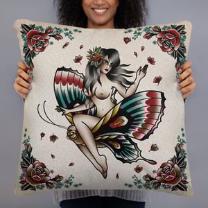Image of MOTHER NATURE PILLOW