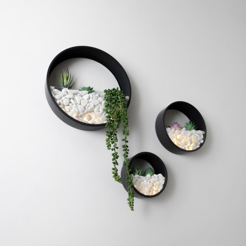 Image of Circular Wall Planter With LEDs