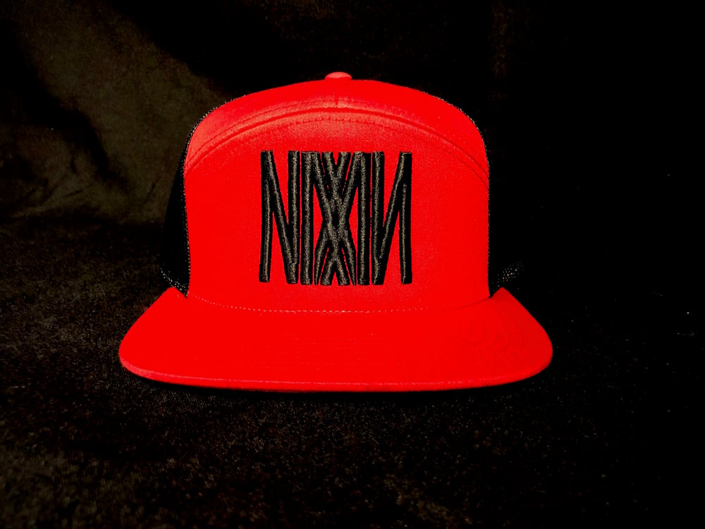 "NIXXIN" Logo 7 Panel Flat Bill Trucker Hat (Red/Blk)