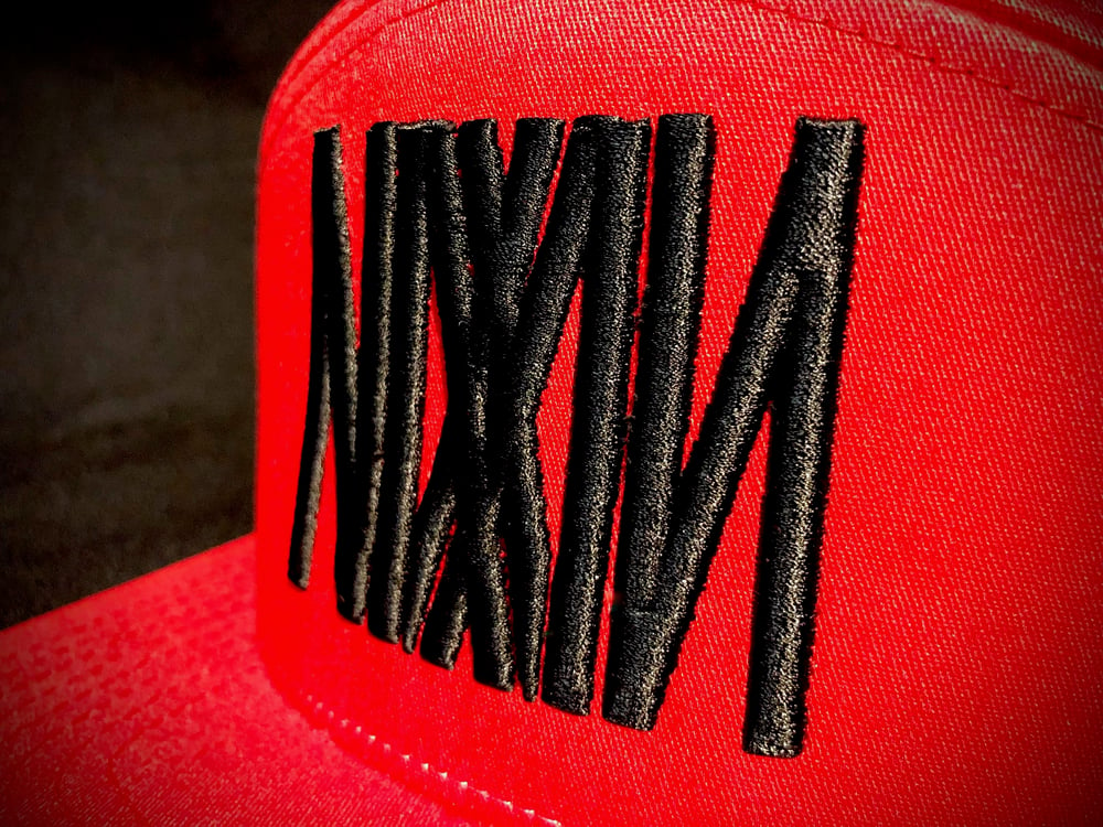 "NIXXIN" Logo 7 Panel Flat Bill Trucker Hat (Red/Blk)