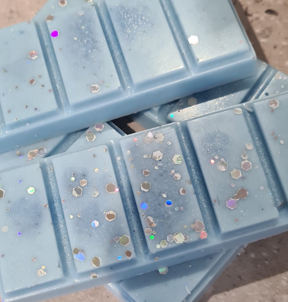 Image of Blueberry frosting